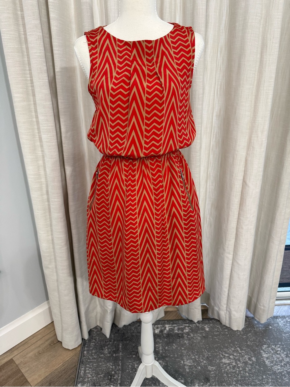 Red Chevron Sleeveless Midi Dress